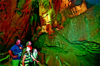 Cutta Cutta Caves in Katherine Australia | Credits NTTC6793