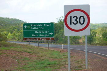 Stuart Highway road sign to Litchfield and Adelaide River | Credits RAB